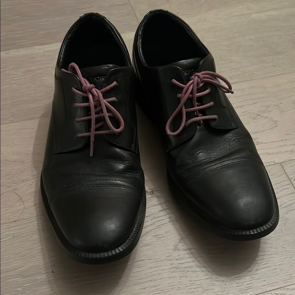 Rockport Black and Pink Oxfords Classic Leather Shoes